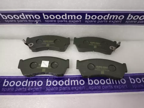 Front Brake Pad Set
