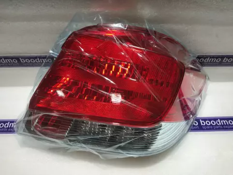 Rear Combination Lamp Right
