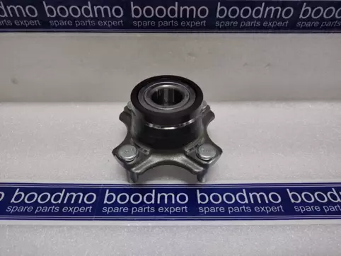 Front Wheel Hub