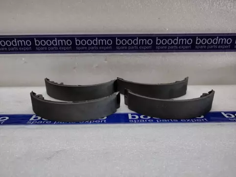 Rear Brake Shoe Set