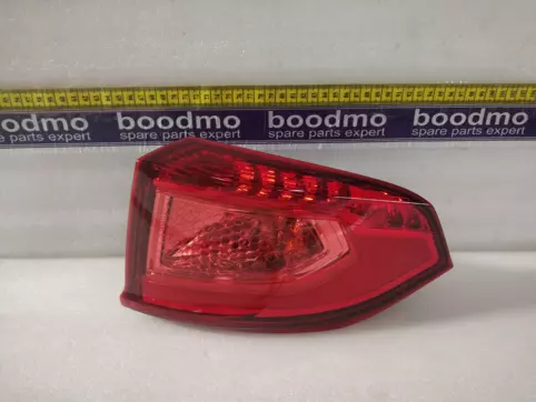 Rear Combination Lamp Right