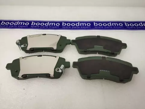 Front Brake Pad Set