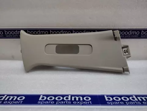 TRIM CTR PILLAR UPPER RH