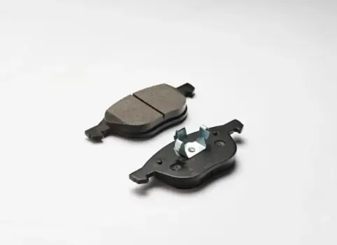 Voyager Ceramic Front Brake Pad Set