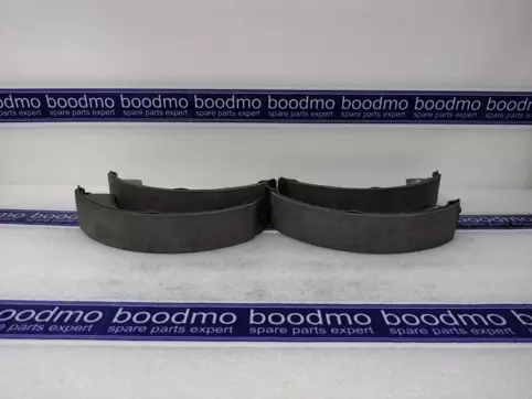 Rear Brake Shoe Set
