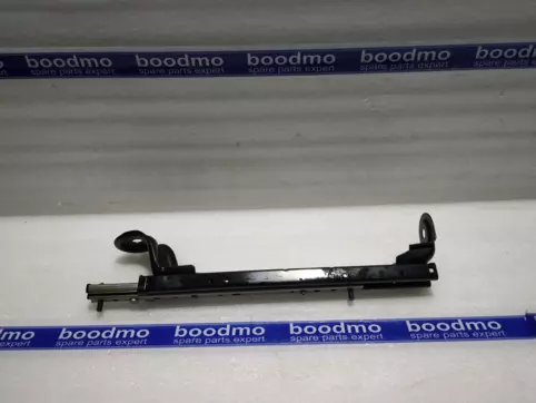 ADJUSTER, R. FR. SEAT OUTER SLIDE