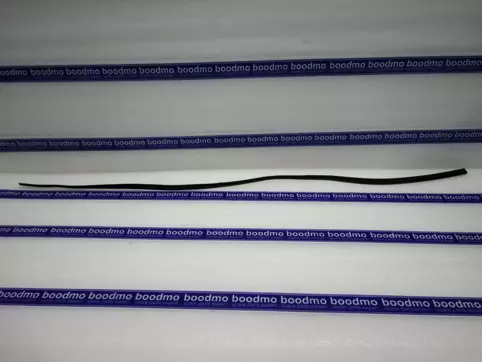 MOULDING-WINDSHIELD,UPR