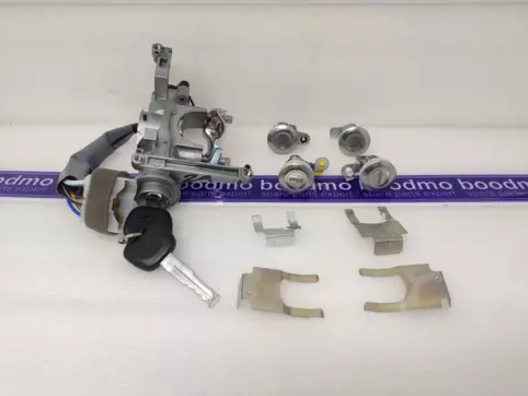 LOCK SET STEERING
