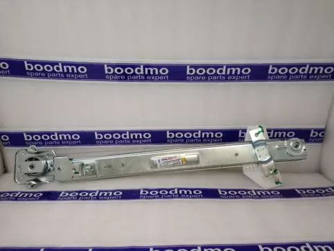 Front Power Window Regulator Right