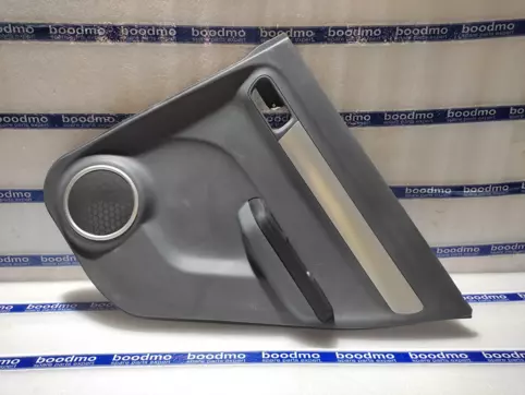 TRIM COMP REAR DOORR (VXI)