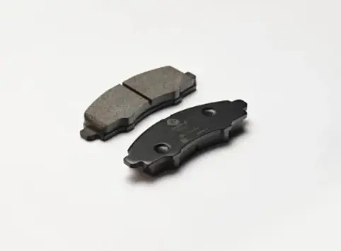 Voyager Ceramic Front Brake Pad Set