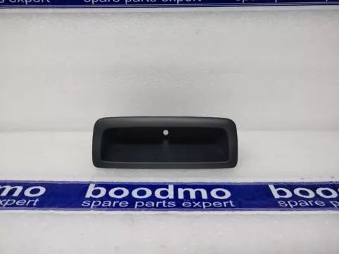 HANDLESIDE DOOR TRIM
