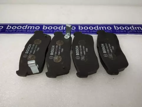 Front Brake Pad Set