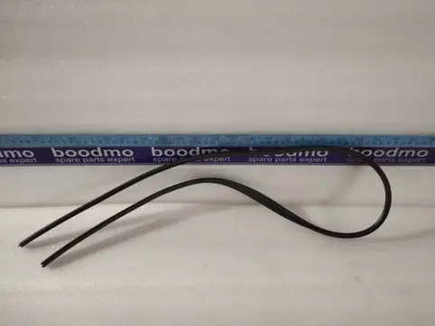 MOULDING-TAIL GATE GLASS,LWR