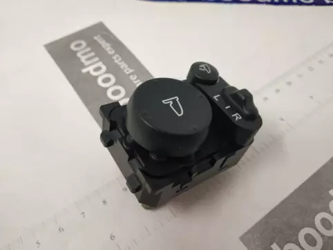 SWITCH ASSY, REMOTE CONTROL MIRROR