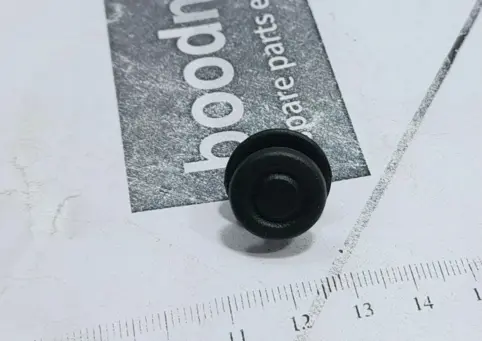 .HOOK, REAR PARCEL STRING