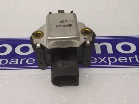 REGULATOR TRANSISTOR