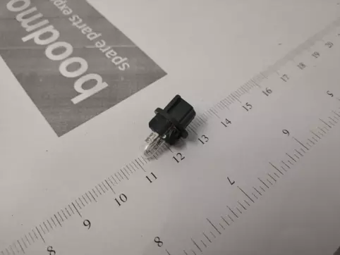 SOCKET ASSY, BULB(14V 1.4W) (NS)(BASE:BLACK)