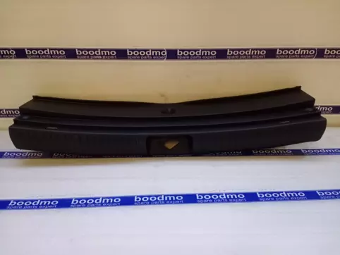 TRIM ASSY-RR TRANSVERSE, INT;XBM