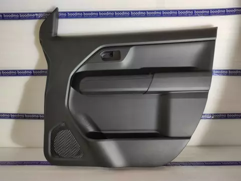 TRIM COMPFRONT DOORR