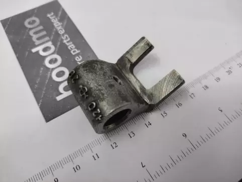 YOKE, HIGH SPEED GEAR SHIFT