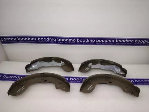 Rear Brake Shoe Set