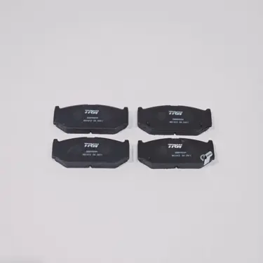 Front Brake Pad Set