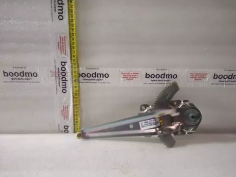 Rear Window Regulator Right