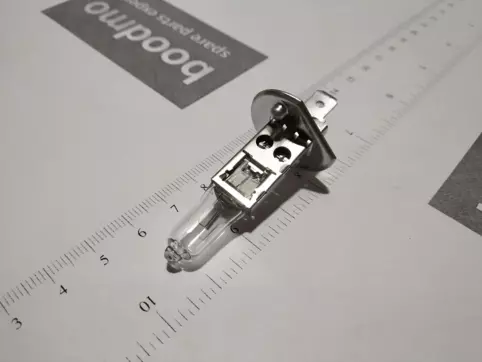 HALOGEN LAMP