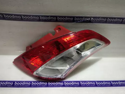 Rear Combination Lamp Right