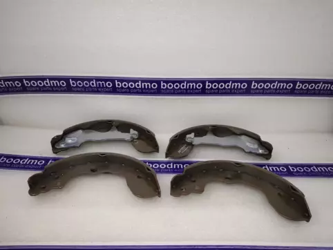 Rear Brake Shoe Set