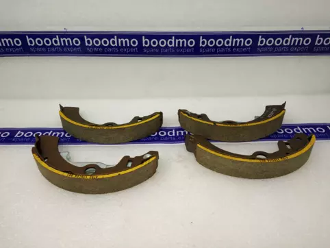 Rear Brake Shoe Set