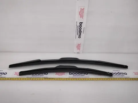 Wiper Blade Set