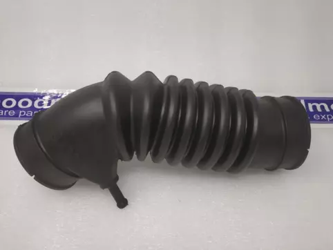 HOSE-AIR INTAKE