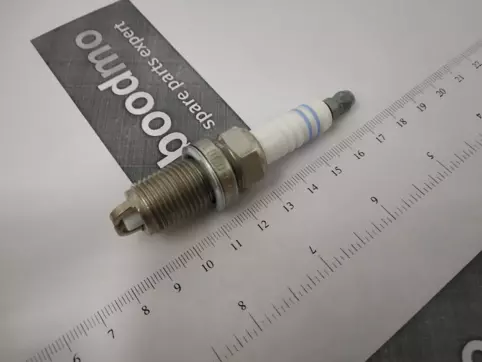 Spark plug, Nickel
