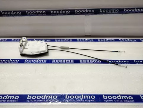 LATCH ASSYREAR DOORRH