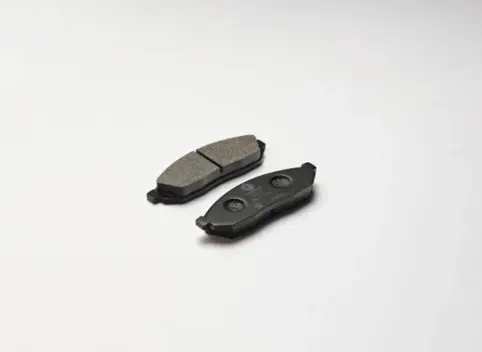 Voyager Ceramic Front Brake Pad Set