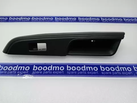 .BEZEL, RR DOOR TRIM LH (BLACK)