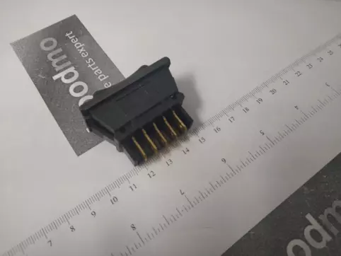 Sub Power Window Switch (W/O Connector)