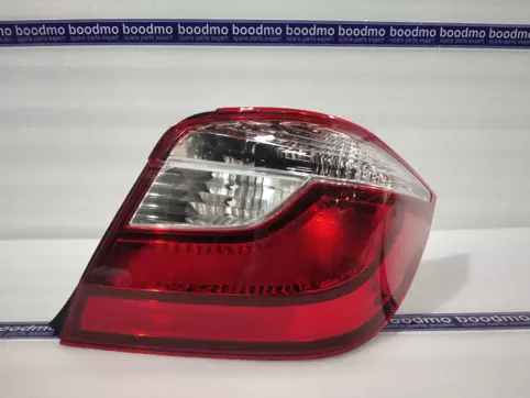 Rear Combination Lamp Right