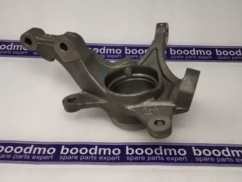 KNUCKLE-FRONT AXLE,RH