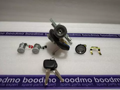 Lock Kit (Set of 4) with 2 Keys
