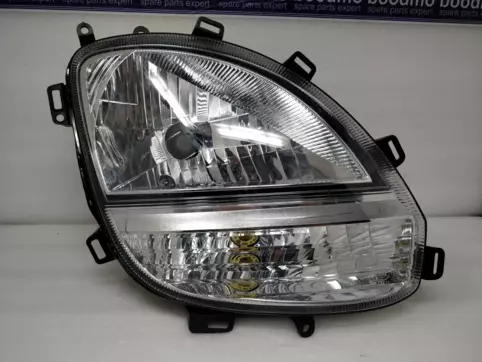 Headlamp Assembly Right