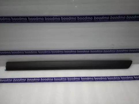 MOULDINGFR DOORRH