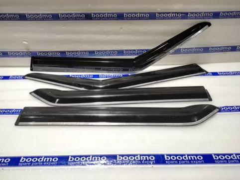 Door Visor with Chrome Strip (Set of 4)