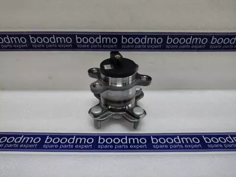 Rear Wheel Hub