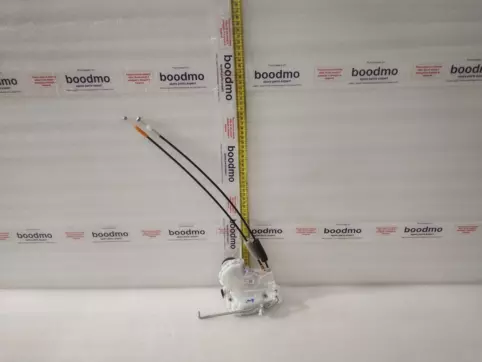 LATCH ASSYREAR DOORR