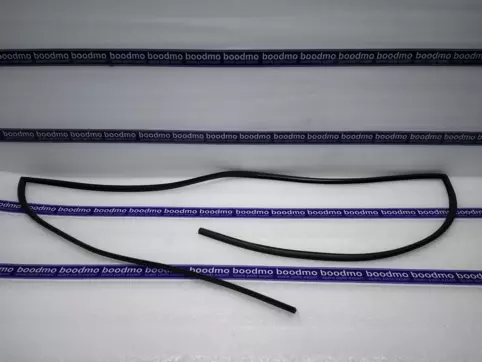 MOULDING-WINDSHIELD GLASS