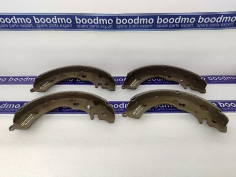 Rear Brake Shoe Set