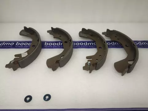 Rear Brake Shoe Set